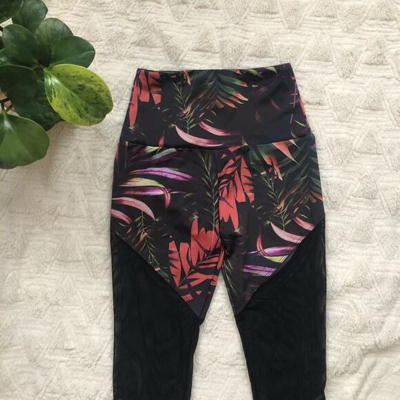 Onzie High Rise Mesh Leggings in All Night Long - Picture 3 of 6